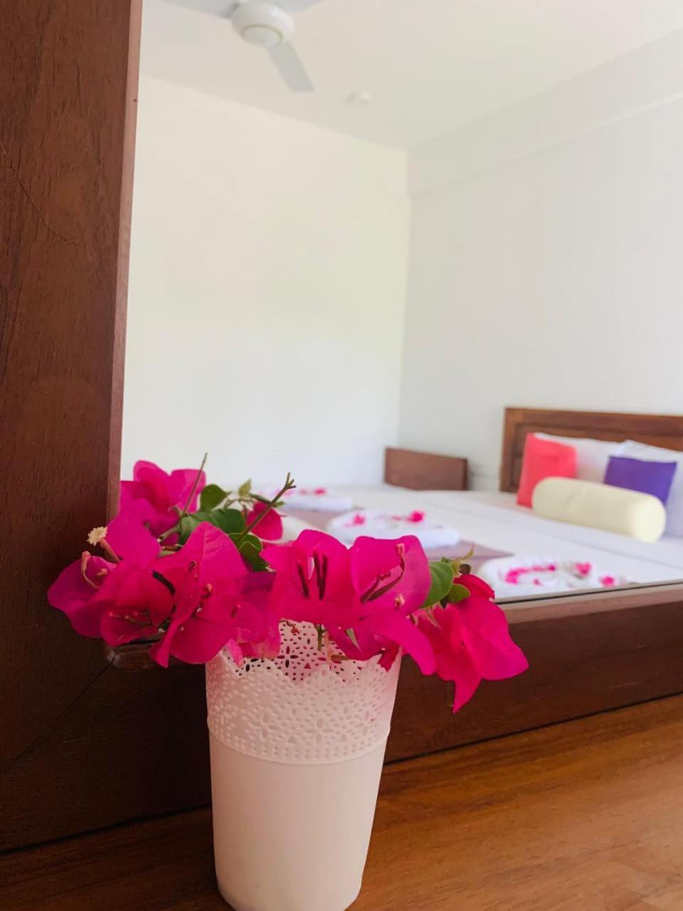 Eden Grand Hotel Дамбула Екстериор снимка